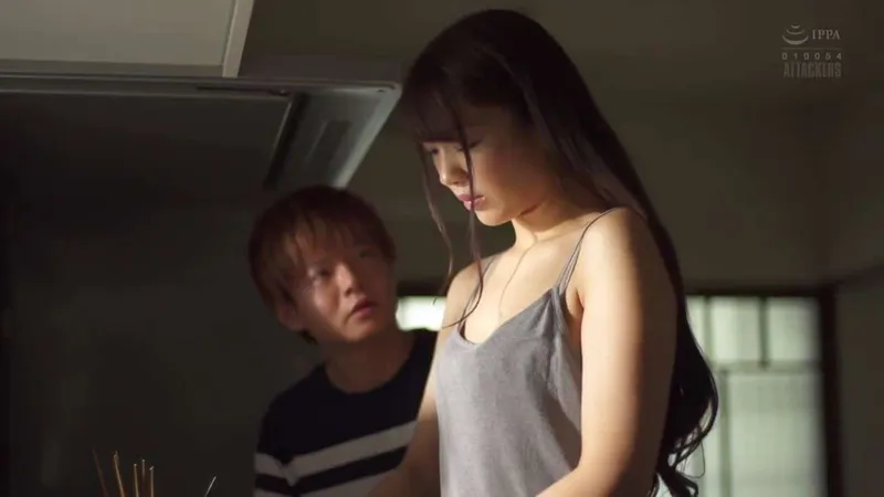 Anh rể chịch cô em vợ yêu đang buồn bã vì thất tình